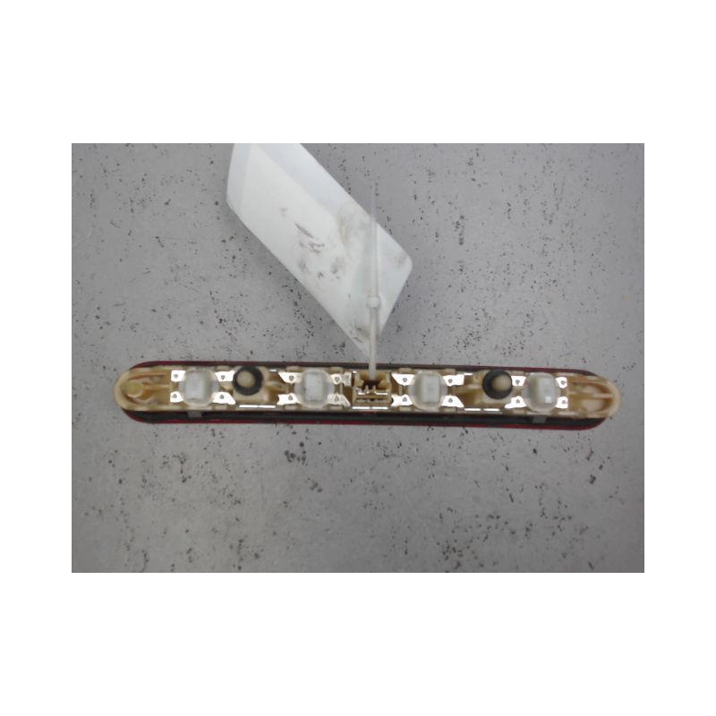 FEUX STOP SUPPLEMENTAIRE PEUGEOT 207 5P