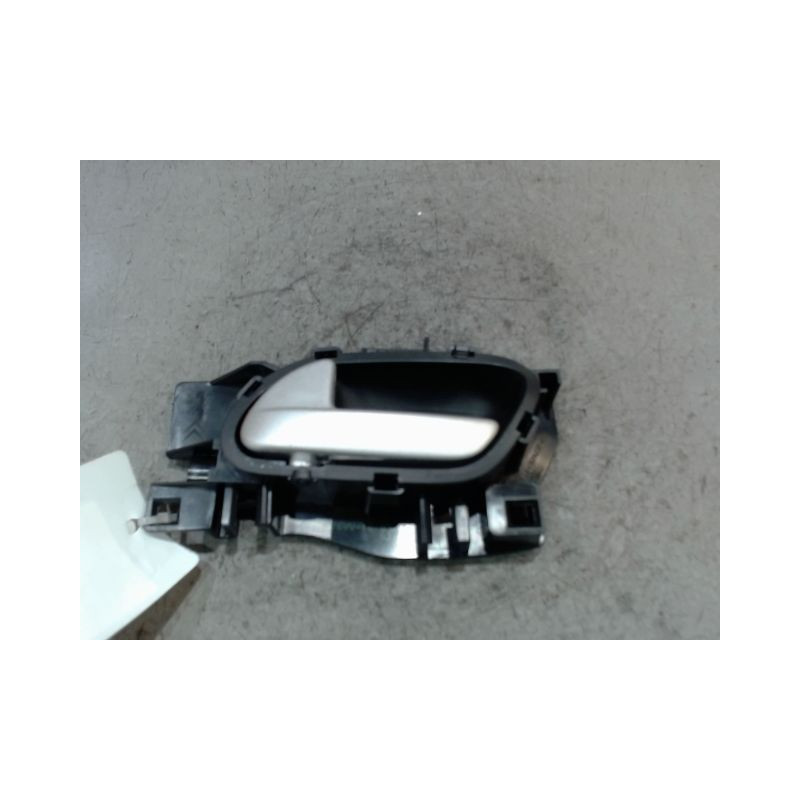 POIGNEE INTERIEURE PORTE AVANT GAUCHE CITROEN BERLINGO