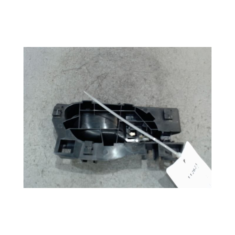 POIGNEE INTERIEURE PORTE AVANT GAUCHE CITROEN BERLINGO