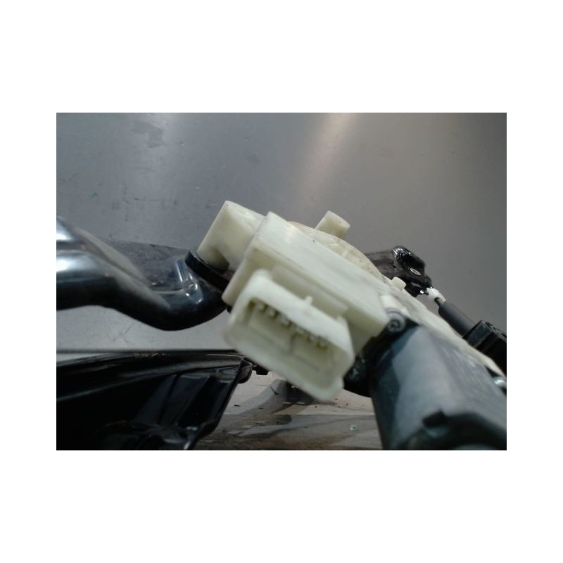 MECANISME+MOTEUR LEVE-GLACE AVANT DROIT PEUGEOT 308