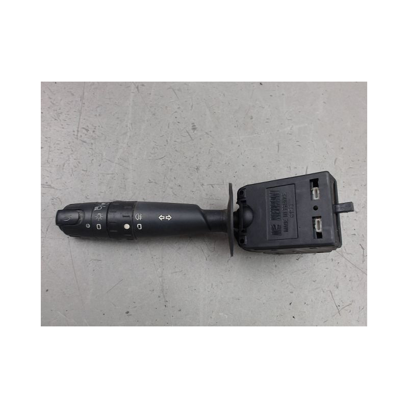 COMMANDE CLIGNOTANT PEUGEOT 806