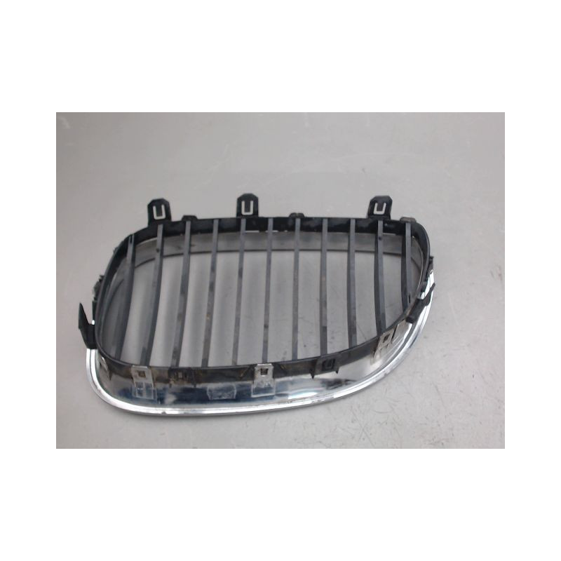 GRILLE CALANDRE DROIT B.M.W. SERIE 5