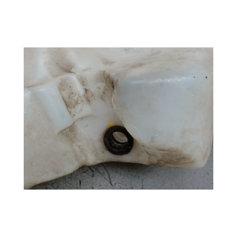 RESERVOIR LAVE-GLACE AVANT CITROEN C4