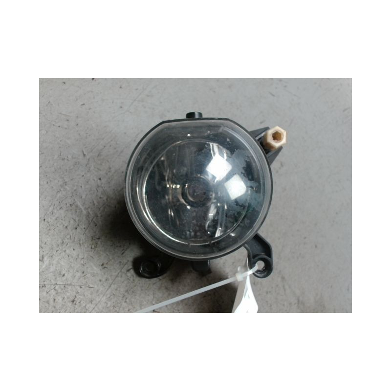 PHARE ANTIBROUILLARD AVANT DROIT B.M.W. SERIE 3