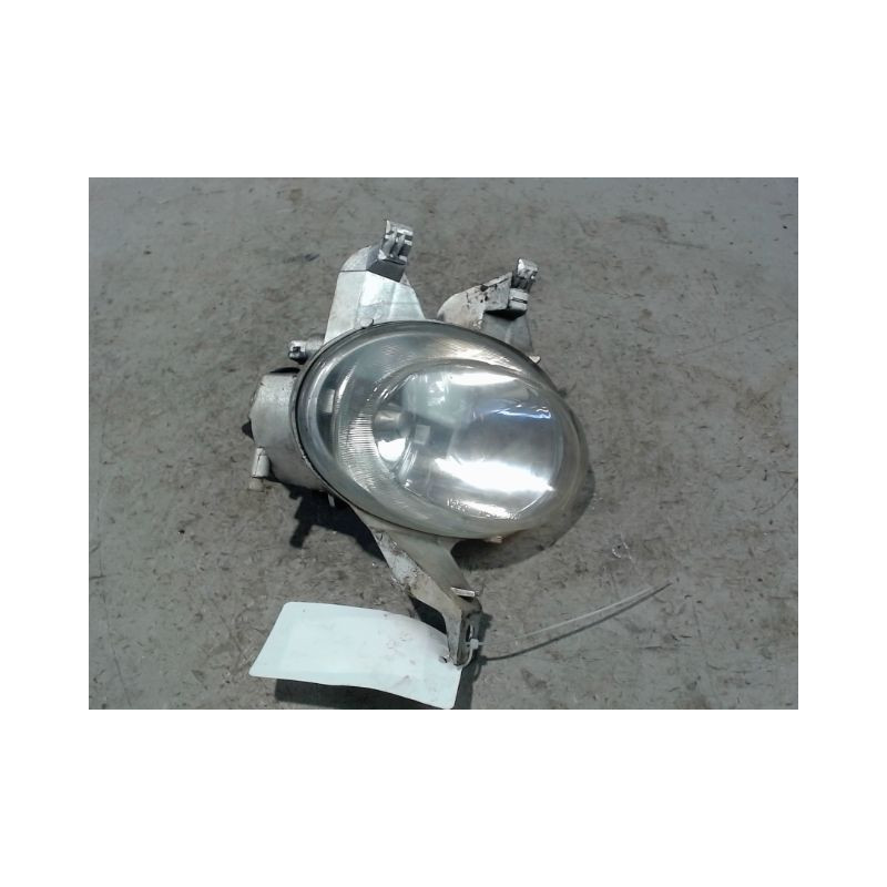 PHARE ANTIBROUILLARD AVANT DROIT PEUGEOT 206 3P