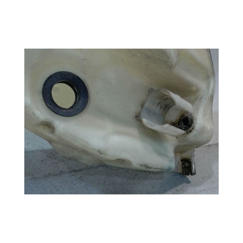 RESERVOIR LAVE-GLACE AVANT AUDI A4
