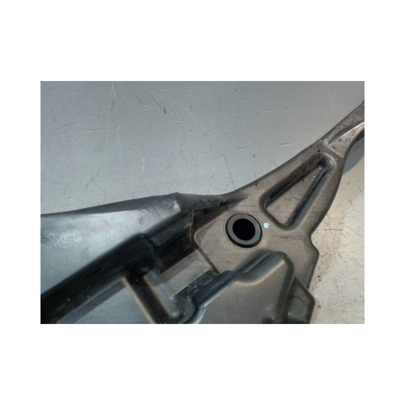 RESERVOIR LAVE-GLACE AVANT PEUGEOT 308
