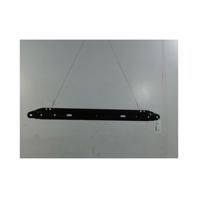 TRAVERSE INFERIEURE ARMATURE AVANT PEUGEOT 308