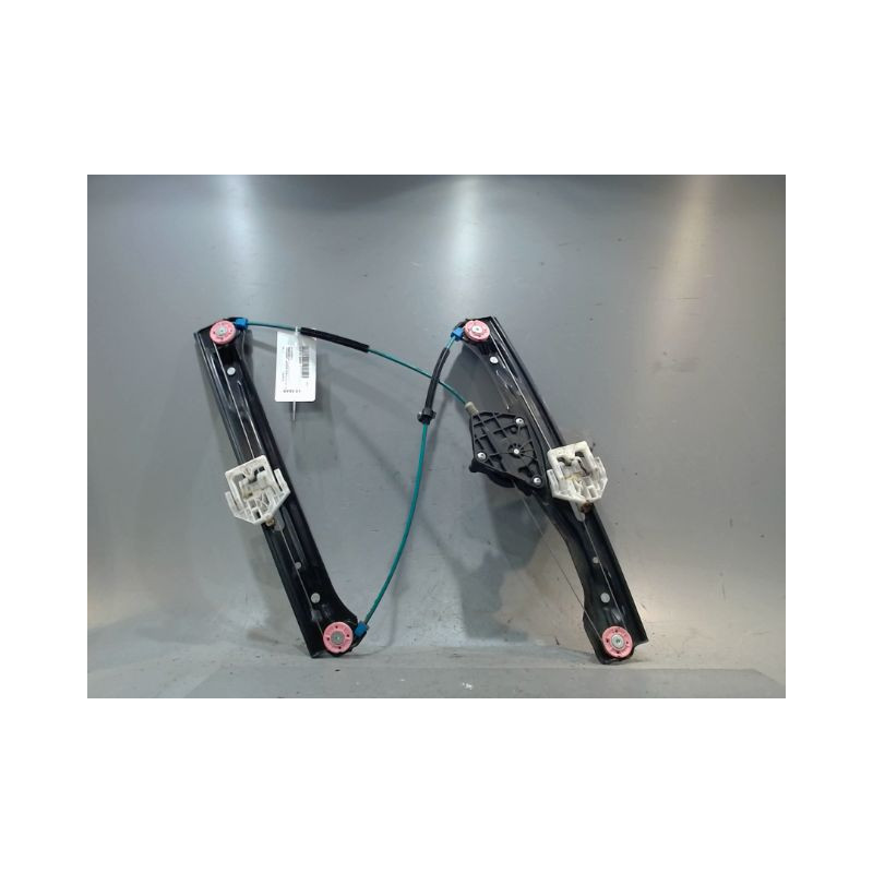 MECANISME+MOTEUR LEVE-GLACE AVANT DROIT B.M.W. SERIE 1