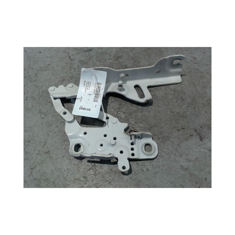 COMPAS GAUCHE CAPOT B.M.W. SERIE 1