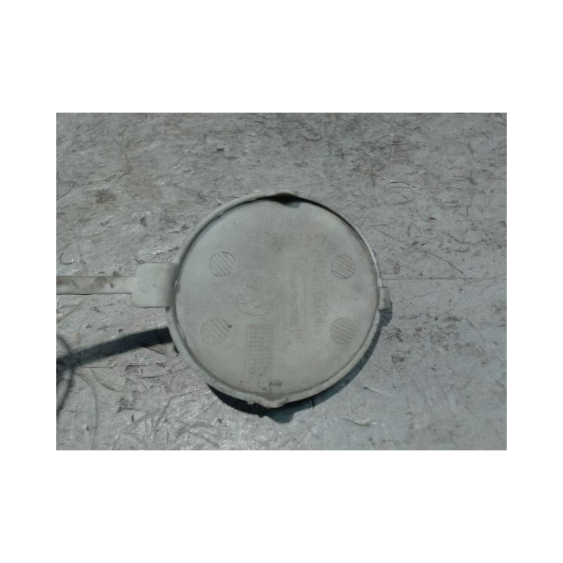 OBTURATEUR COUVRE CROCHET DE BOUCLIER AV PEUGEOT 208