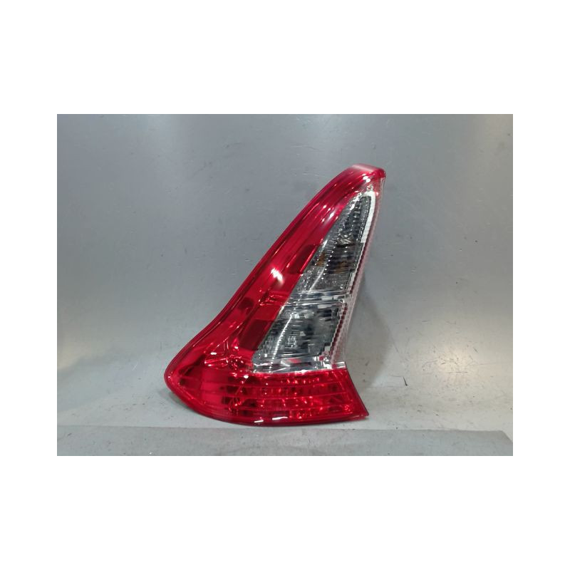 FEU ARRIERE GAUCHE  CITROEN C4