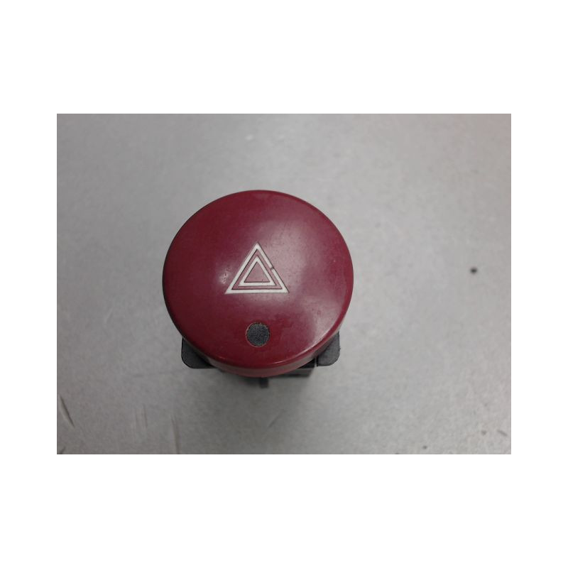 BOUTON DE WARNING PEUGEOT PARTNER
