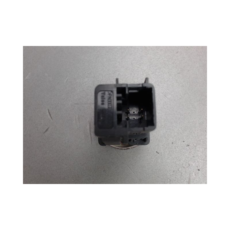 BOUTON DE WARNING PEUGEOT PARTNER