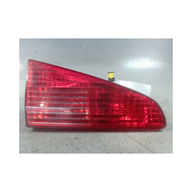 FEU ARRIERE INTERIEUR GAUCHE PEUGEOT 607 2004-