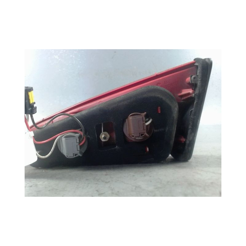 FEU ARRIERE INTERIEUR GAUCHE PEUGEOT 607 2004-