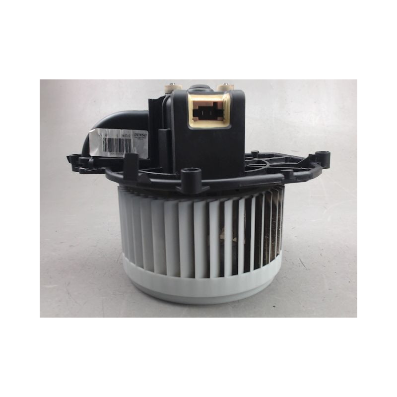MOTEUR VENTILATEUR CHAUFFAGE CITROEN BERLINGO