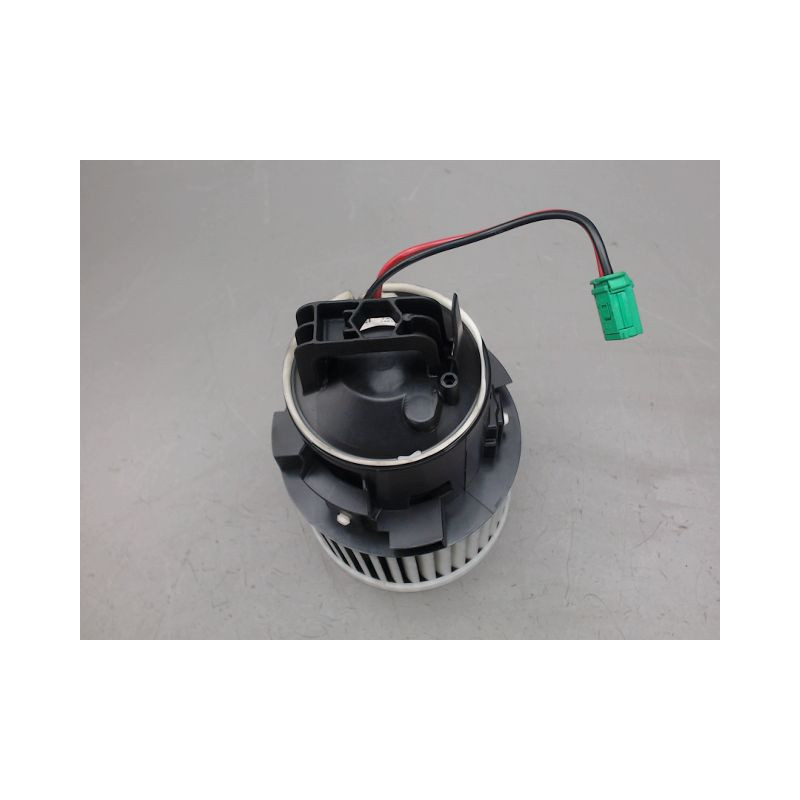 MOTEUR VENTILATEUR CHAUFFAGE PEUGEOT 308
