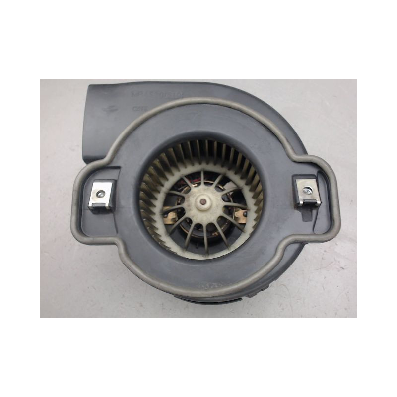 MOTEUR VENTILATEUR CHAUFFAGE PEUGEOT 106