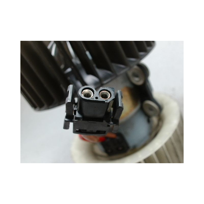 MOTEUR VENTILATEUR CHAUFFAGE B.M.W. SERIE 3