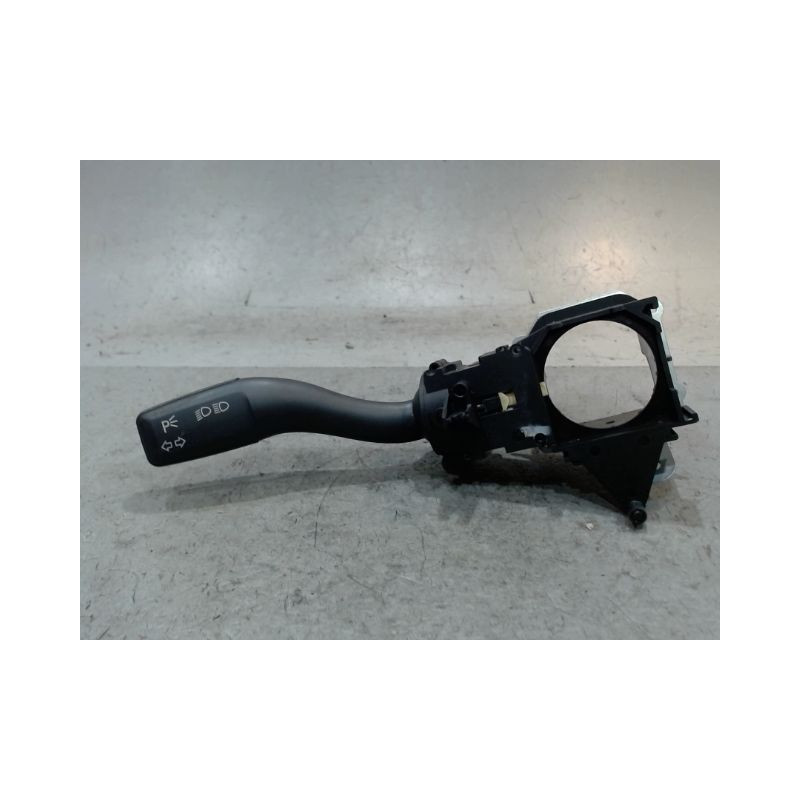 COMMANDE CLIGNOTANT AUDI A4