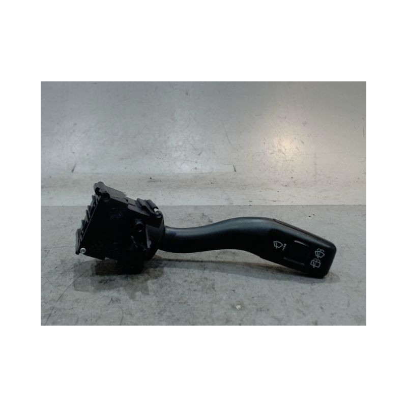 COMMANDE ESSUIE GLACE AUDI A4