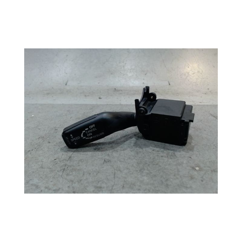 COMMANDE REGULATEUR/LIMITATEUR VITESSE AUDI A4