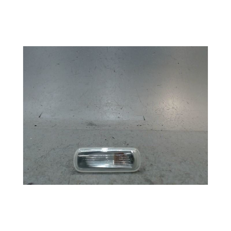 REPETITEUR RETROVISEUR DROIT CITROEN C4
