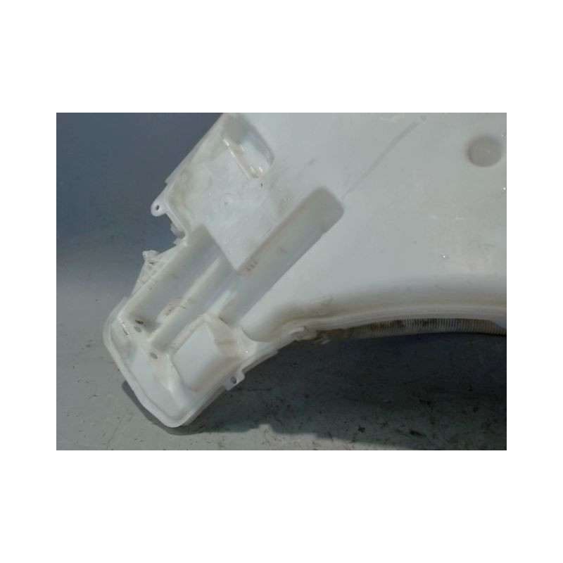 RESERVOIR LAVE-GLACE AVANT BMW SERIE 3 TOURING (E91)