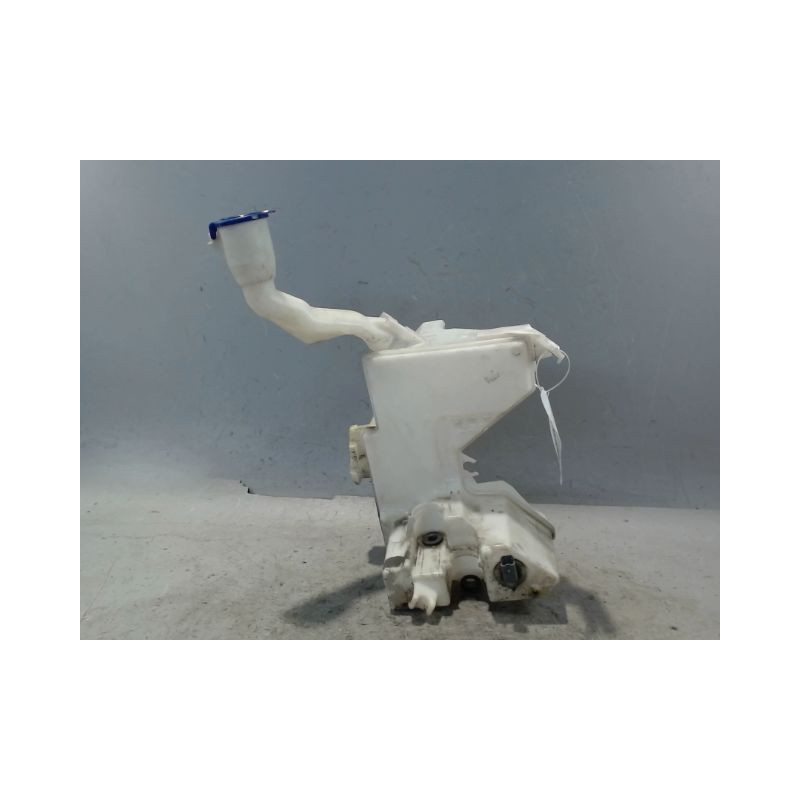 RESERVOIR LAVE-GLACE AVANT PEUGEOT 407