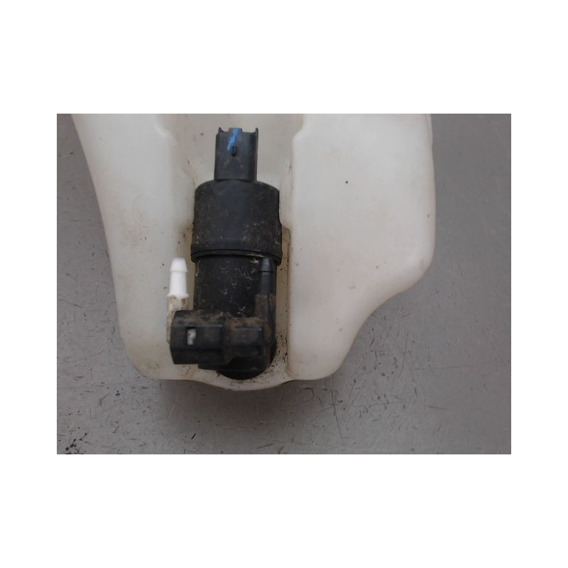 RESERVOIR LAVE-GLACE AVANT CITROEN C3