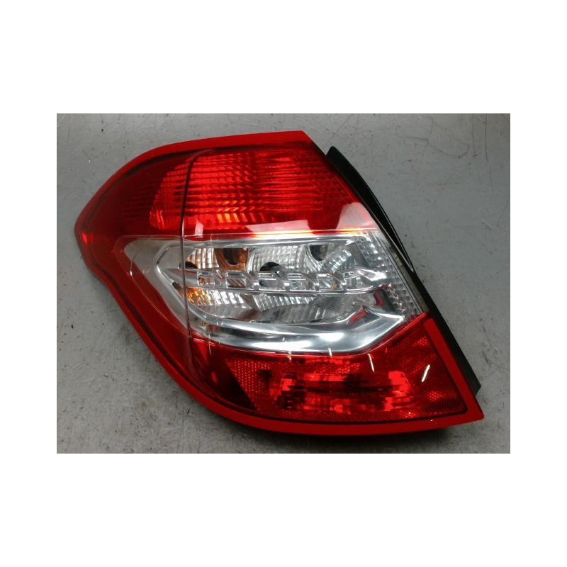 FEU ARRIERE GAUCHE  CITROEN C4 2010-