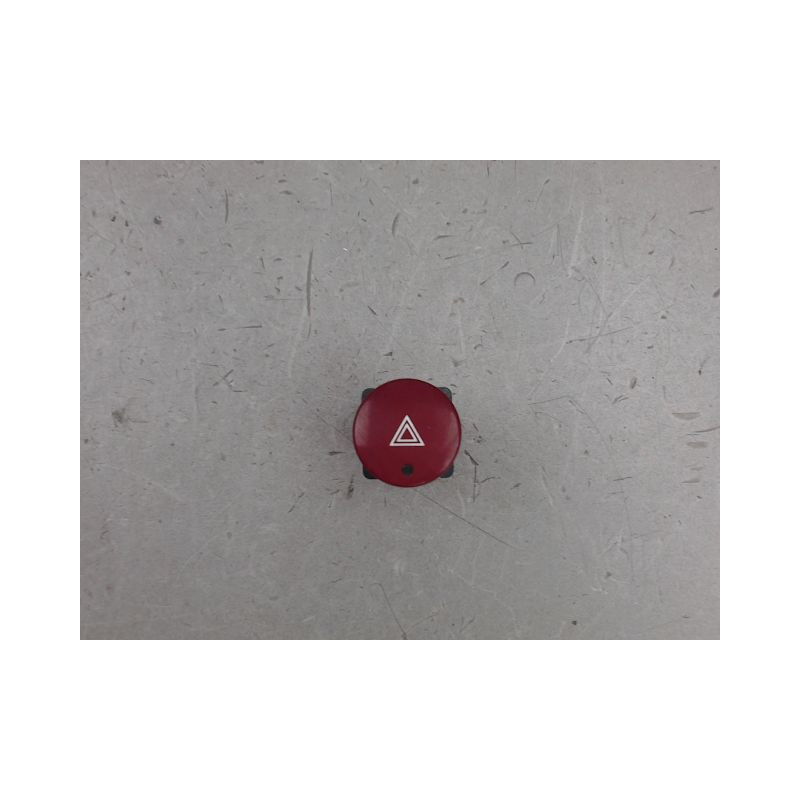 BOUTON DE WARNING CITROEN BERLINGO