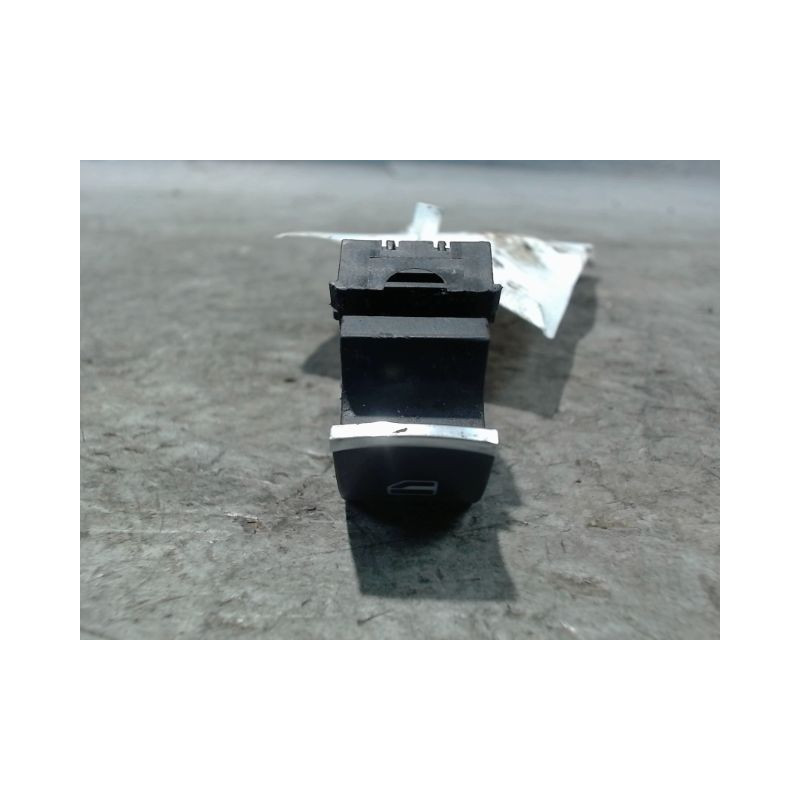 COMMANDE LEVE-GLACE PORTE AVD VOLKSWAGEN TIGUAN 2009-