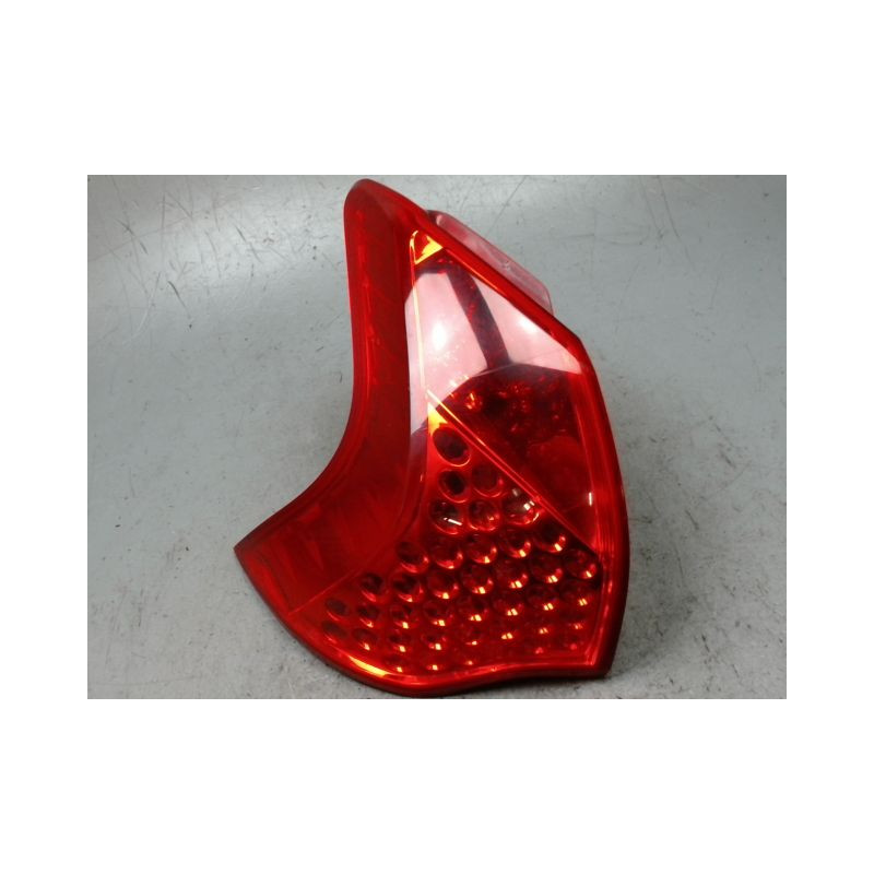 FEU ARRIERE GAUCHE  PEUGEOT 3008 2009-