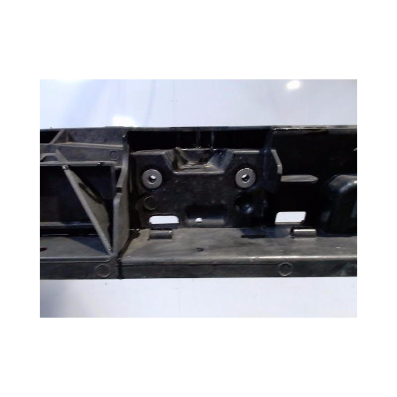 TRAVERSE SUPERIEURE ARMATURE AVANT PEUGEOT 3008 2009-