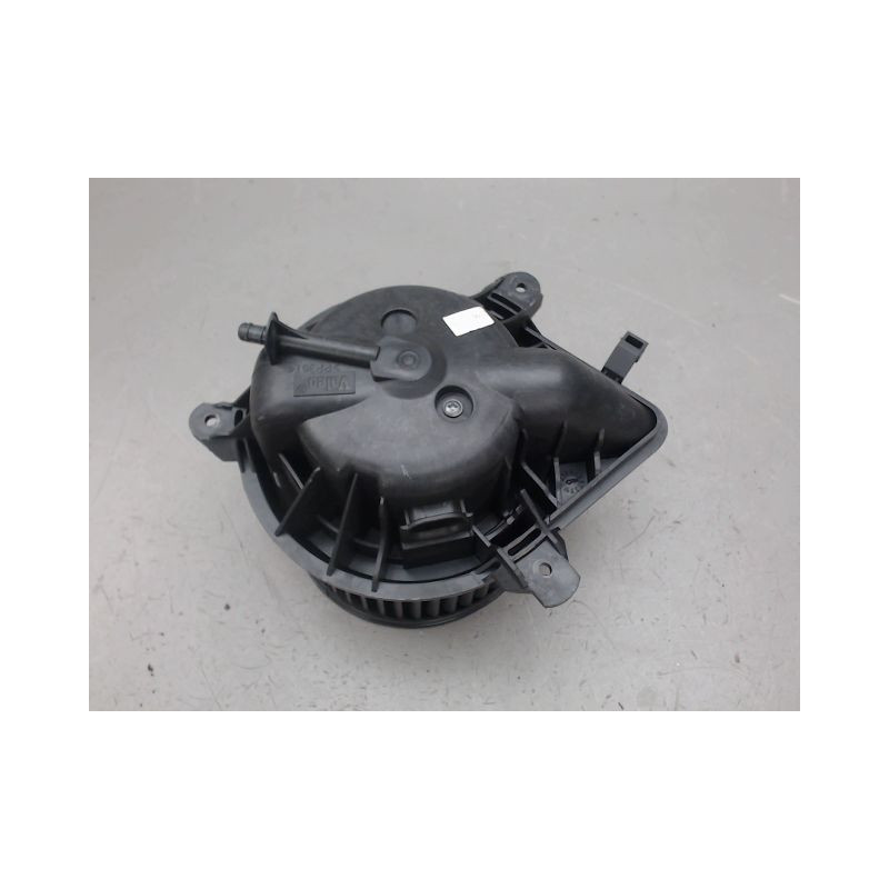 MOTEUR VENTILATEUR CHAUFFAGE CITROEN BERLINGO