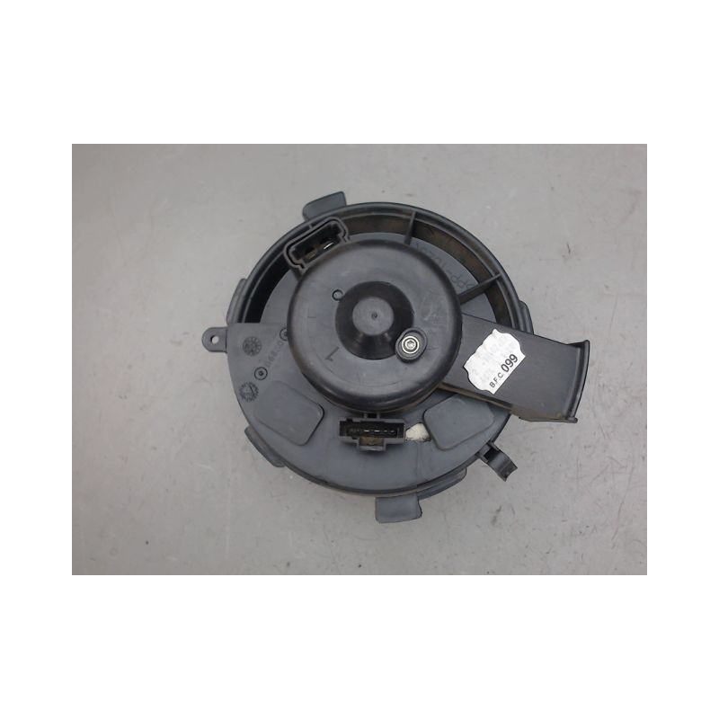 MOTEUR VENTILATEUR CHAUFFAGE PEUGEOT 307
