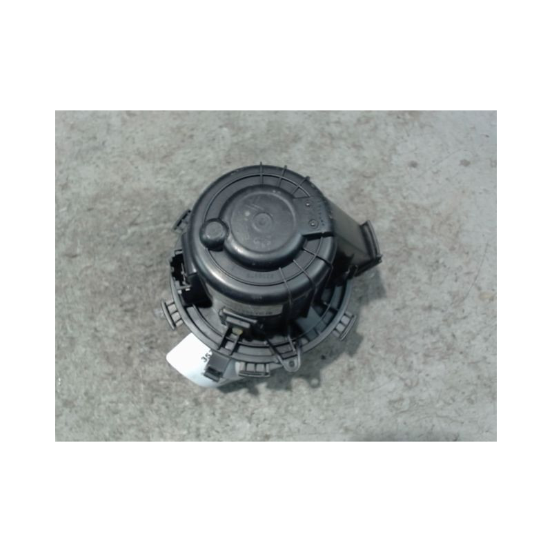 MOTEUR VENTILATEUR CHAUFFAGE PEUGEOT 407