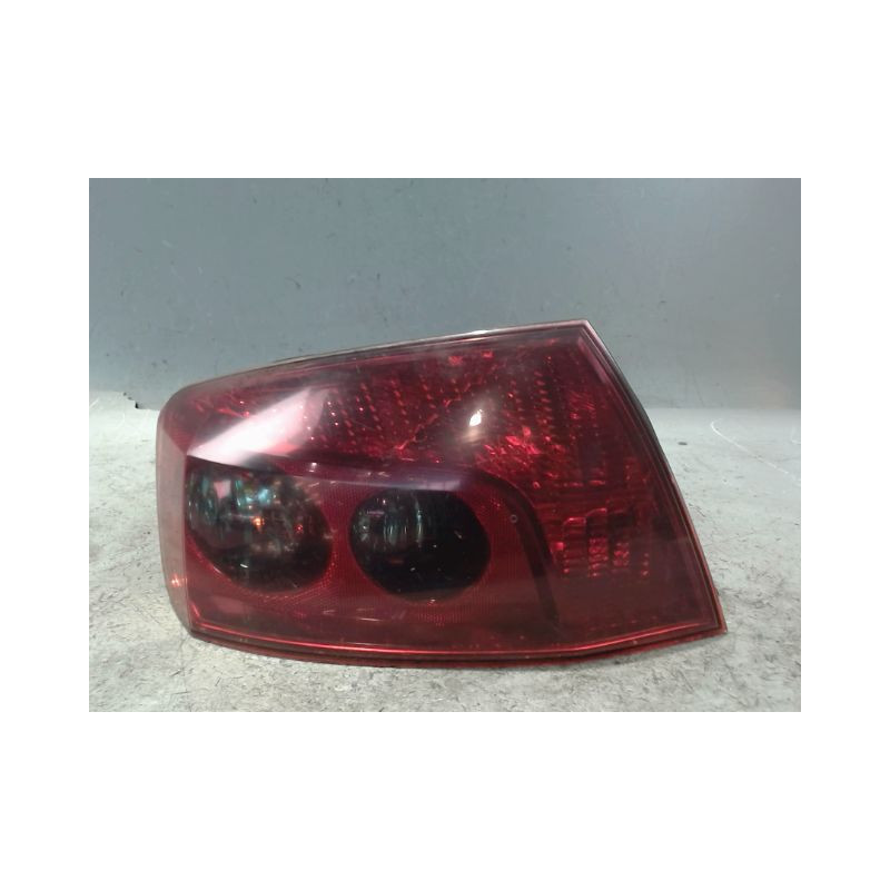 FEU ARRIERE GAUCHE  PEUGEOT 407