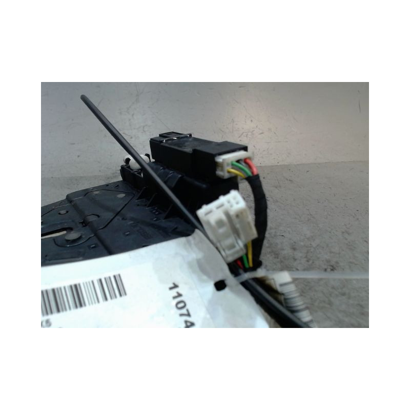 SERRURE COFFRE ARRIERE B.M.W. X5