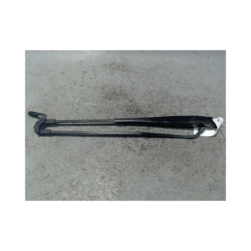 BRAS ESSUIE-GLACE AVANT CITROEN C1 5P