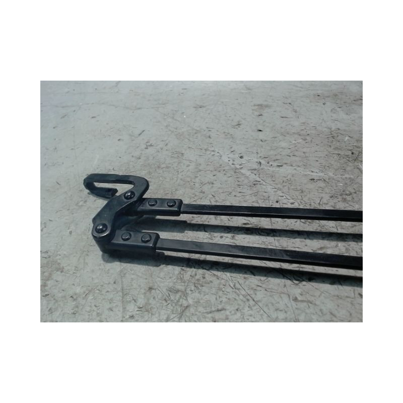 BRAS ESSUIE-GLACE AVANT CITROEN C1 5P
