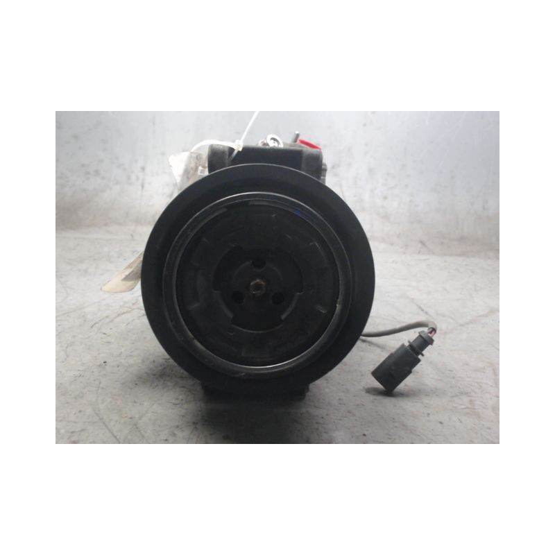 COMPRESSEUR AIR CONDITIONNE PORSCHE 911