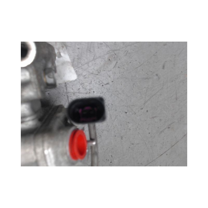 COMPRESSEUR AIR CONDITIONNE PORSCHE 911