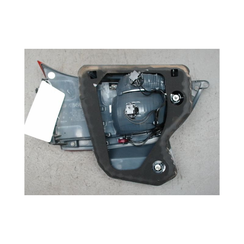 FEU ARRIERE INTERIEUR DROIT B.M.W. SERIE 5