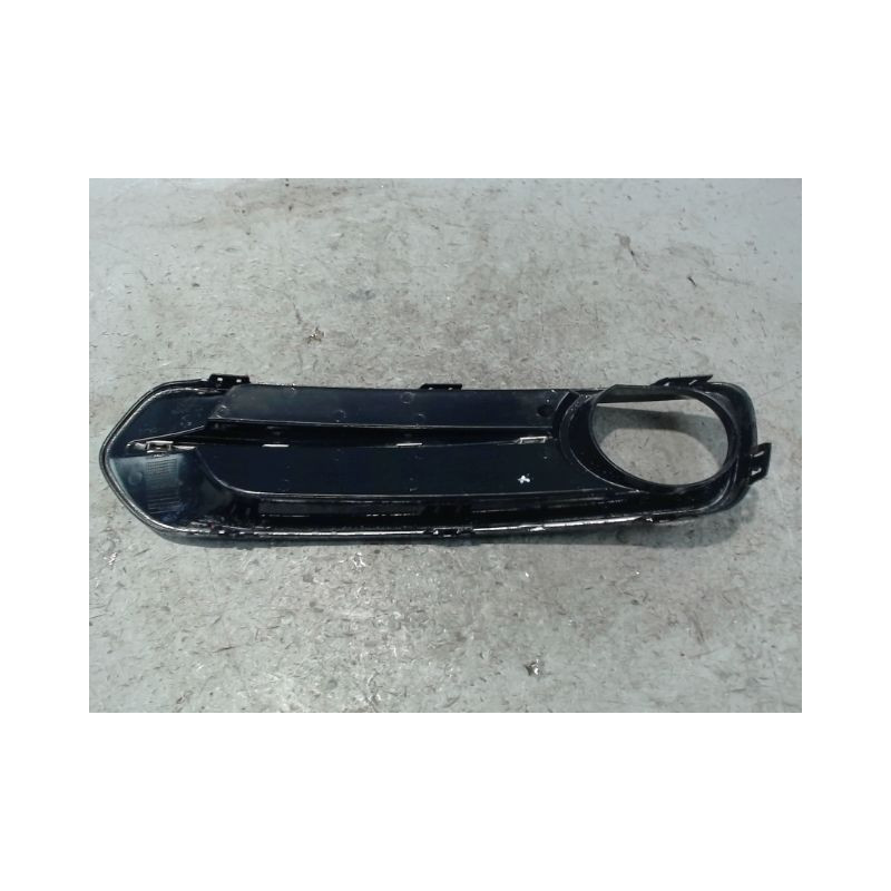 OBTURATEUR PHARE ADDITIONNEL PARE-CHOC AVD B.M.W. SERIE 1