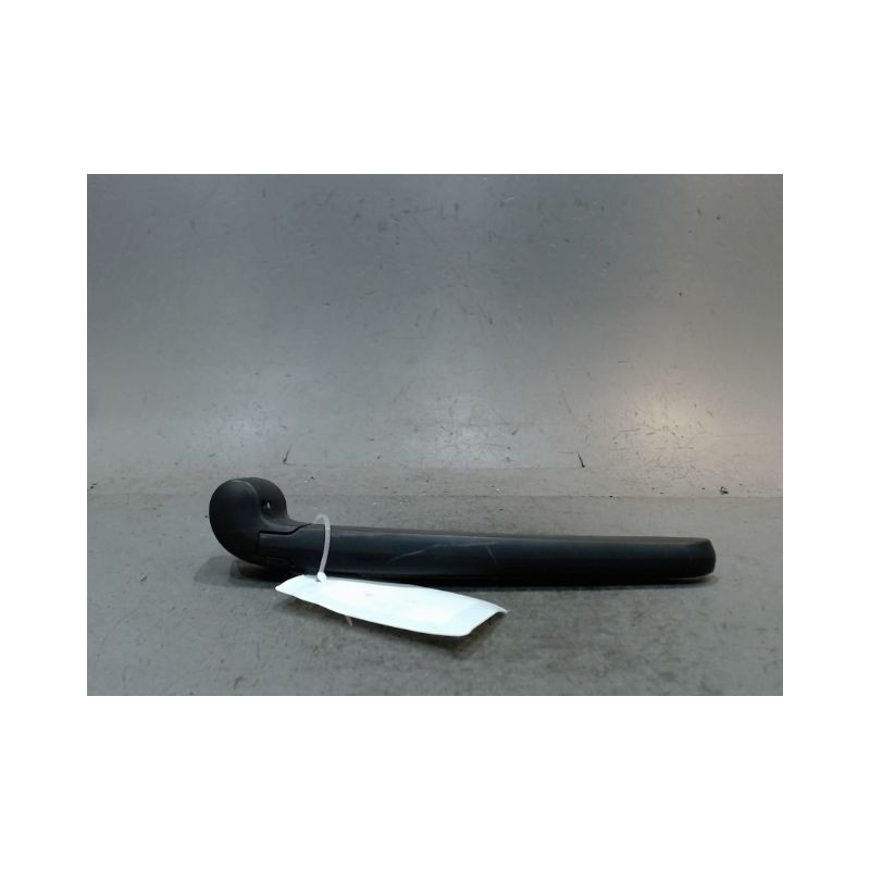 BRAS ESSUIE-GLACE ARRIERE AUDI A3