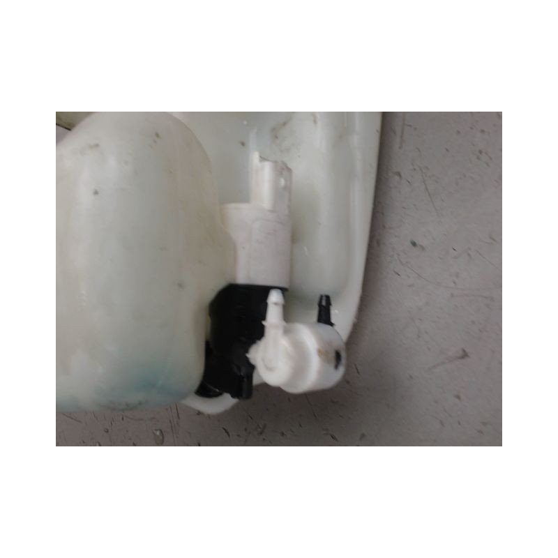 RESERVOIR LAVE-GLACE AVANT PEUGEOT PARTNER