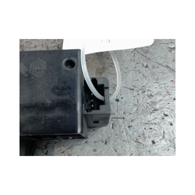 SERRURE HAYON  PEUGEOT 307 2001-2005